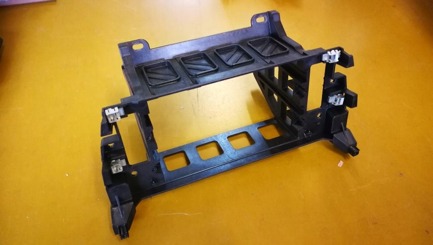 фото №1, Каркас рамка кронштейн навигации bmw оригинальный номер 9166665