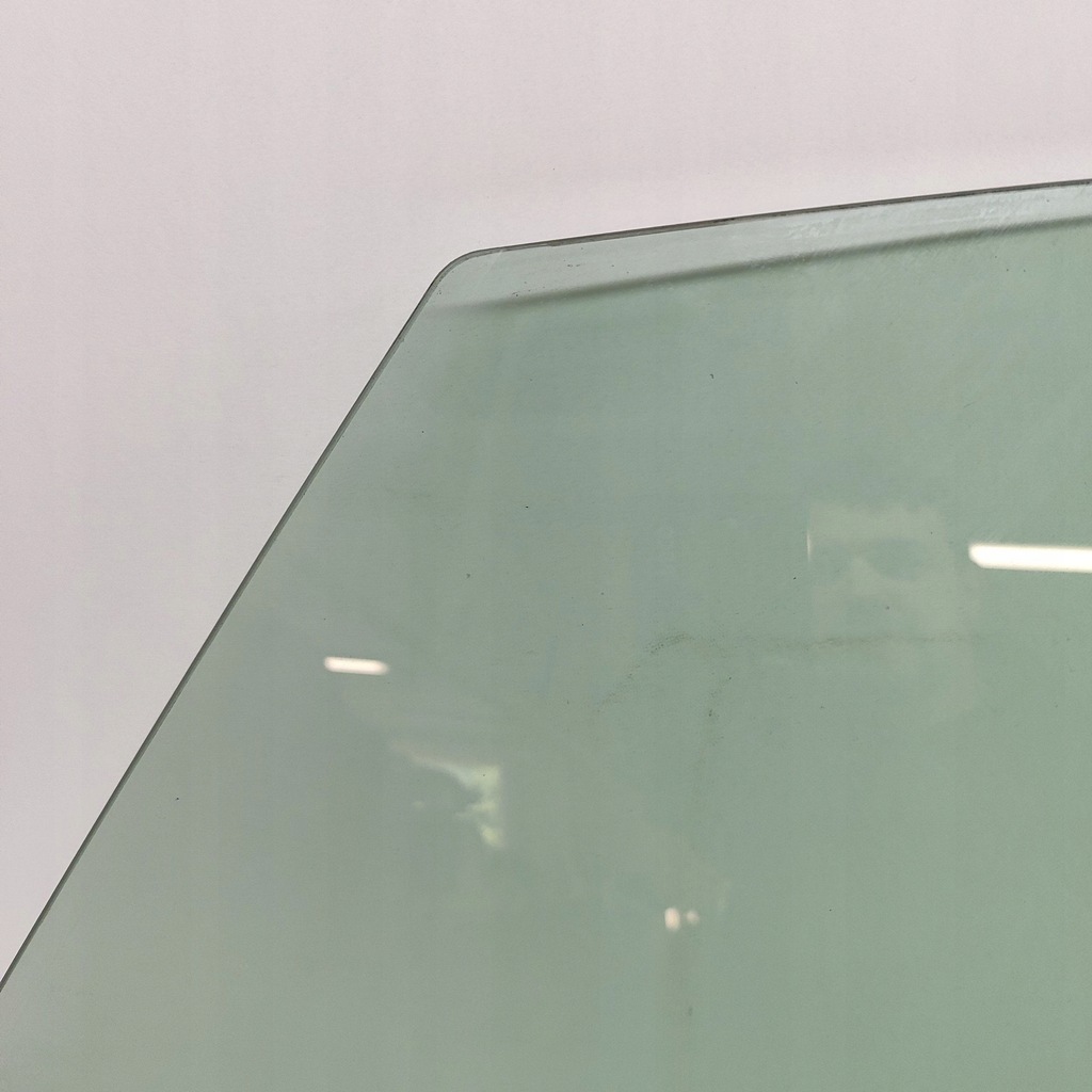 фото №7, Nissan leaf ii ze1 2018 перед сторона левая стекло дверь передних