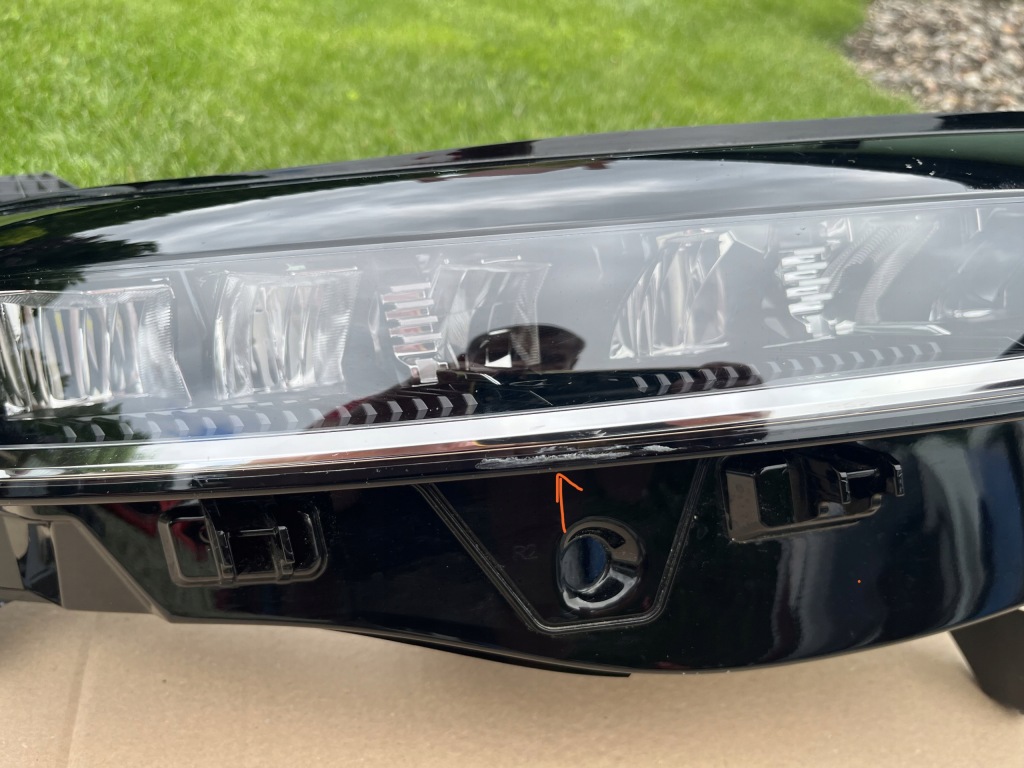 Фара правий європа  renault megane v e-tech full led 2022 - 2024 . Зі Шроту