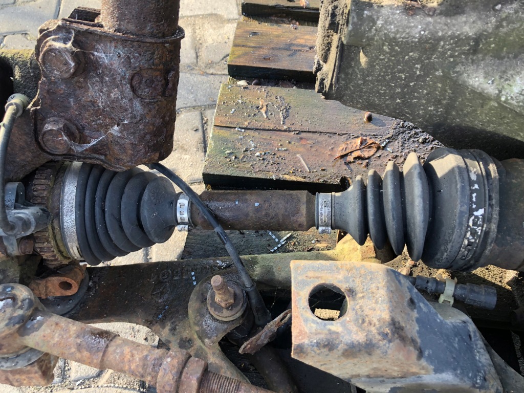 Купить Приводной вал chrysler неон 1 2.0b