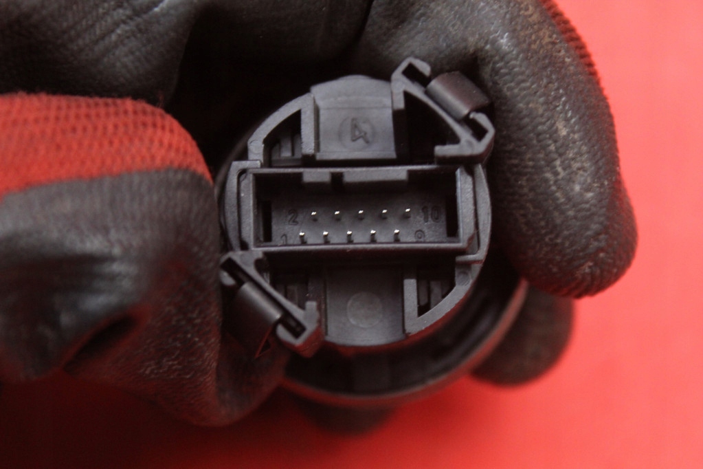 фото №6, Замок запалювання ключ кнопка 6954722-10 bmw e60 e61 2.0 d 163 km 03-07