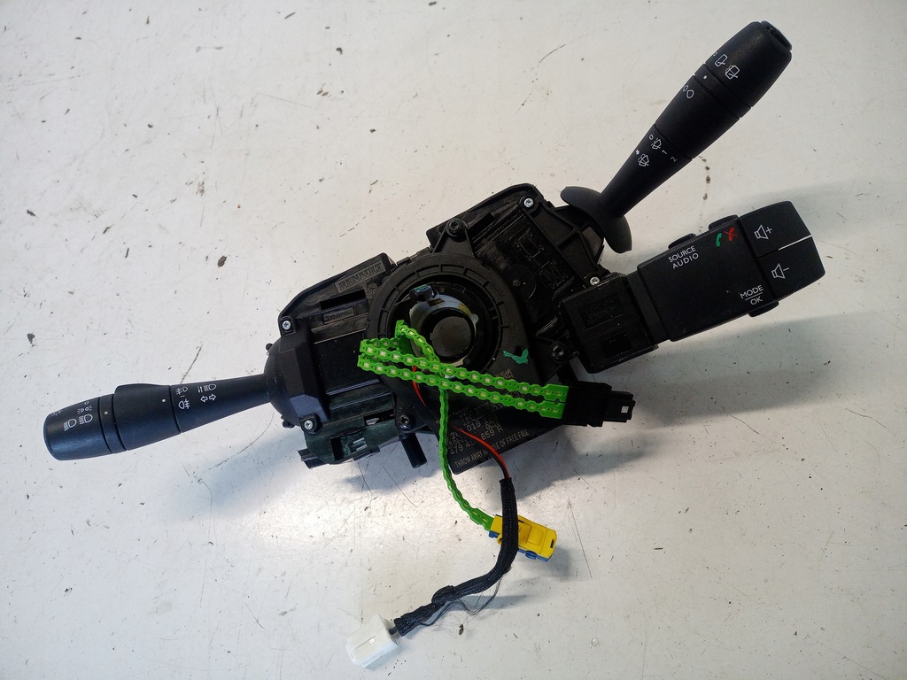 фото №1, Перемикач комбінований 255674581r renault trafic iii lift