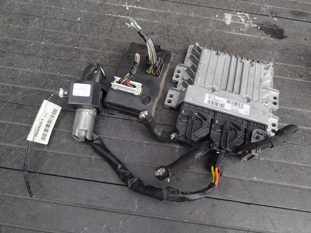 фото №1, Dacia duster 2011 1,5 dci бортовий комп'ютер набір 237101496r оригінал