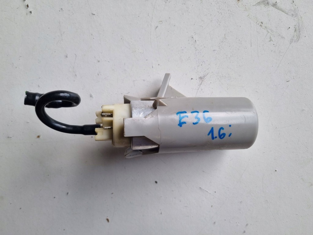 фото №1, Bmw 3 e36 насос пального 1.6 бензин