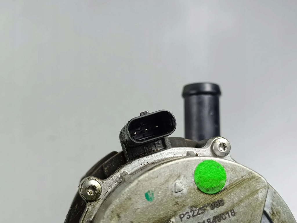 2023 polestar 2 дополнительная насос воды p32257969 в Украине