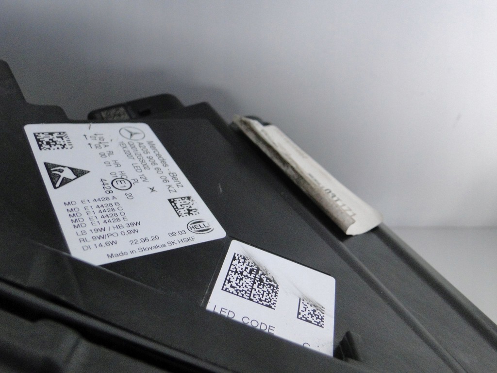 фото №7, Mercedes c klasa 205 w205 лампа правая led