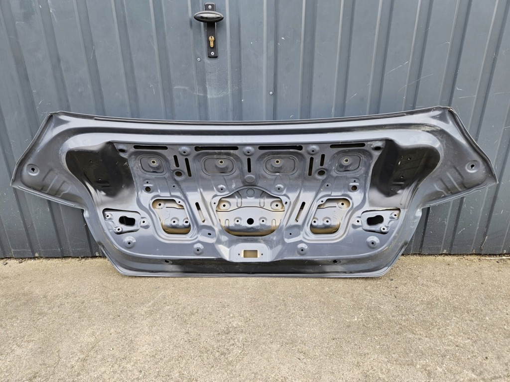 Кришка багажника багажника задні задня hyundai elantra vii 7 2020- ідеальна оригінальна Київ