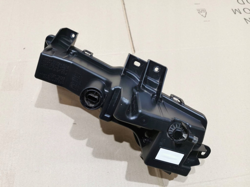 Tesla model 3 lift 20- протитуманна фара лівий перед передній 1507932-10-c Київ