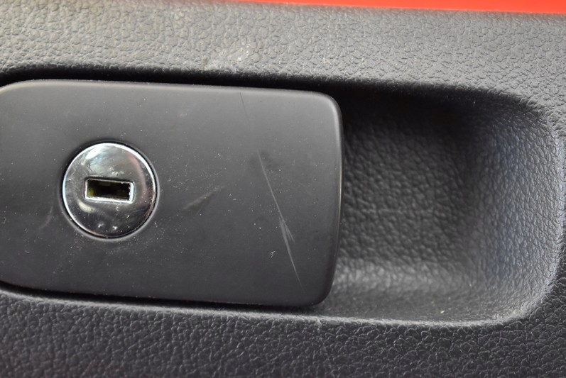 фото №11, Бардачок пассажира eu 5m1857097 vw golf 5 v plus 05-14