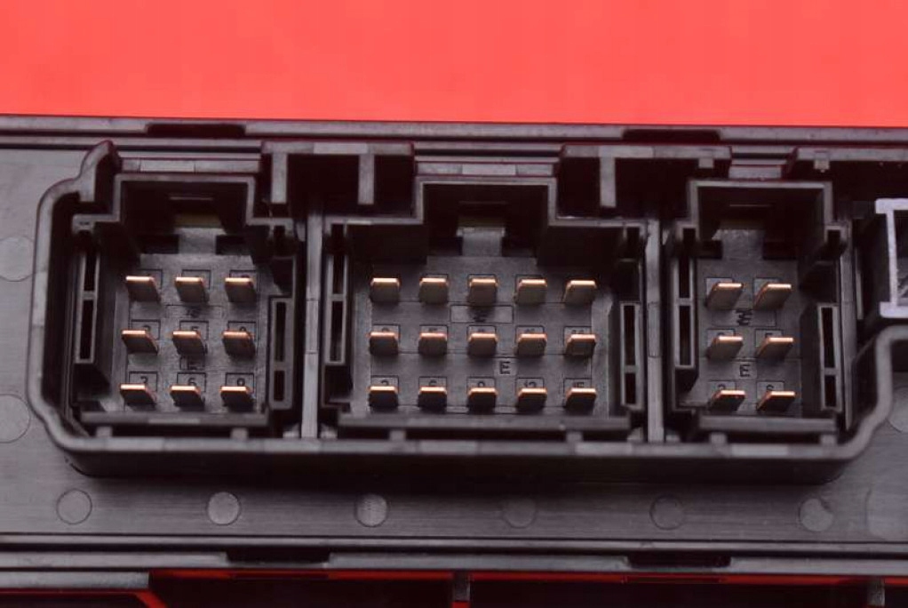 фото №8, Блок керування модуль фаркоп hk8m-19h544-ag jaguar f-pace x761 2.0 d 180 km 16-20