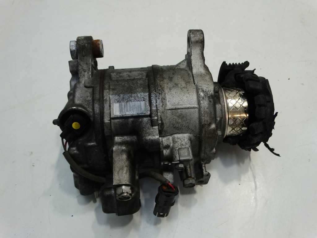 фото №8, Компрессор кондиционера bmw 1 f20 2.0d 2013r. denso 9223695