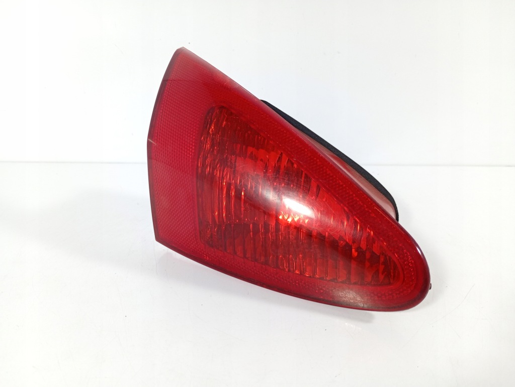 фото №3, Alfa romeo 147 00-10 лампа задня задня ліва з кришки оригінальний номер 46556346