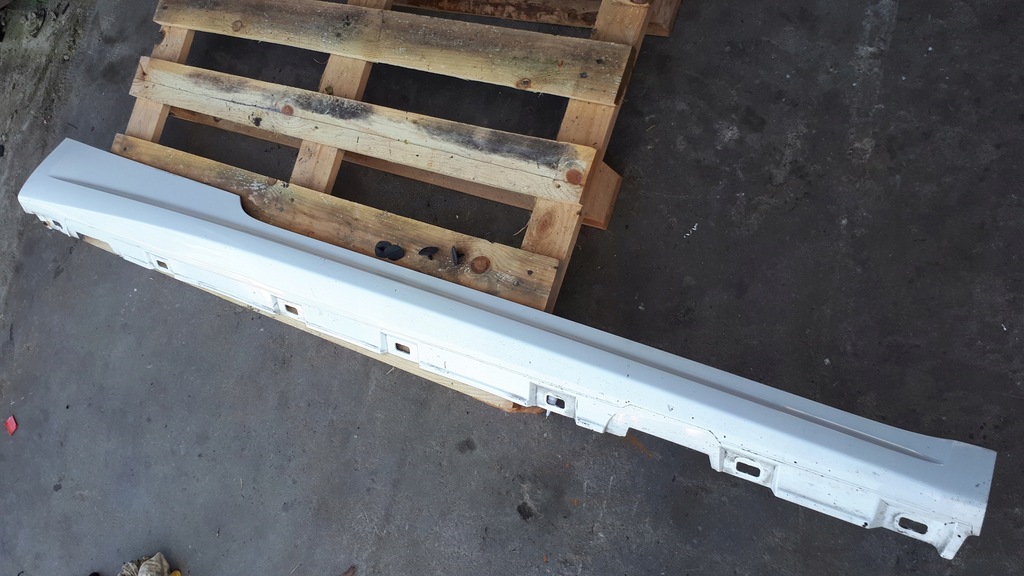 фото №1, A5 8w молдинг порог правая coupe ly9c