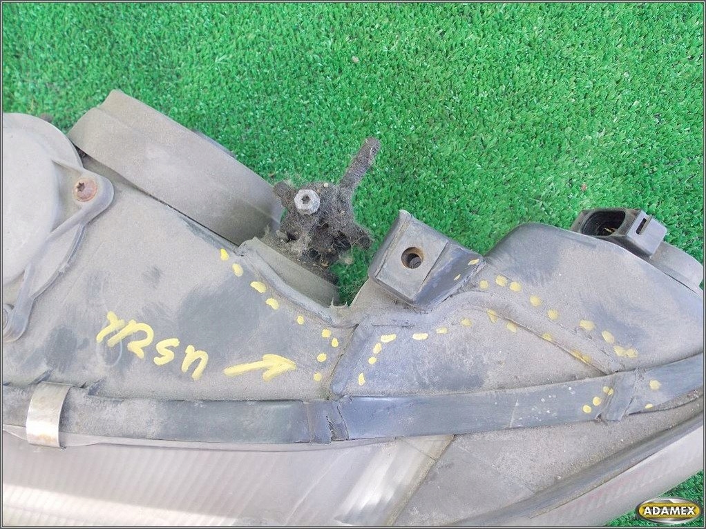 фото №9, Chrysler cirrus 2.5 v6 1997r - лампа левая перед