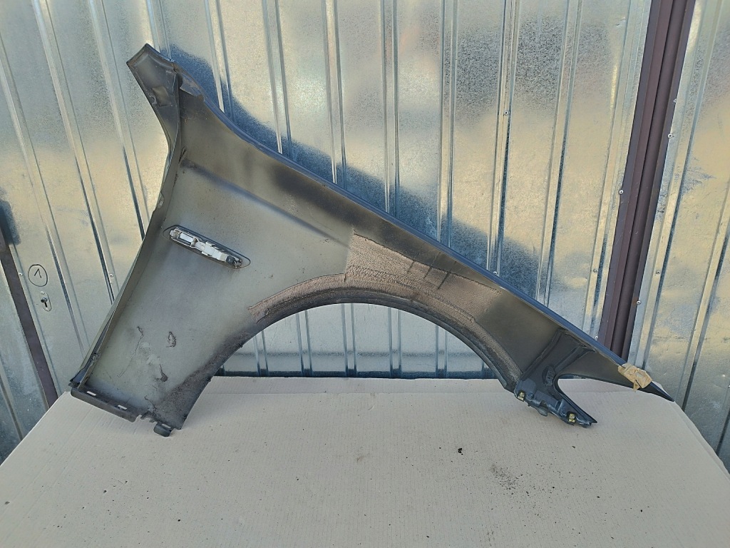 Крило ліве перед bmw 5 f10 f11 2010- колір 475 чорний  sapphire Недорого