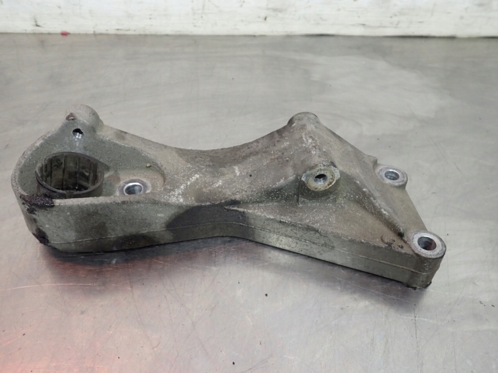 Купить Кронштейн генератора skoda fabia 1.4