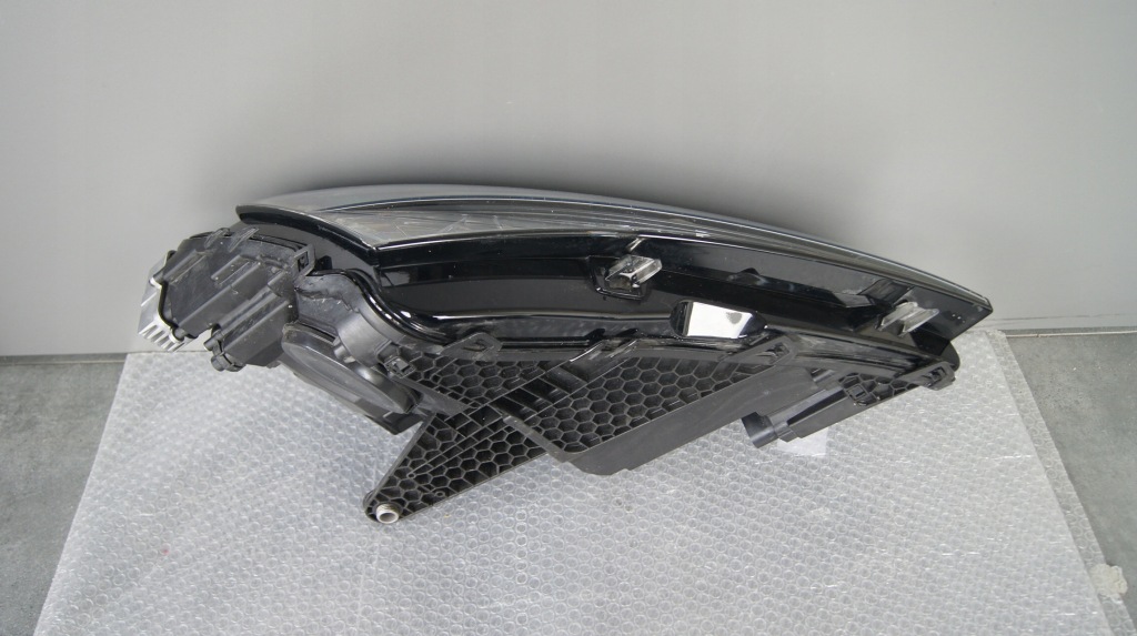 фото №6, Full led skoda superb lift правая europa 3v1941016c