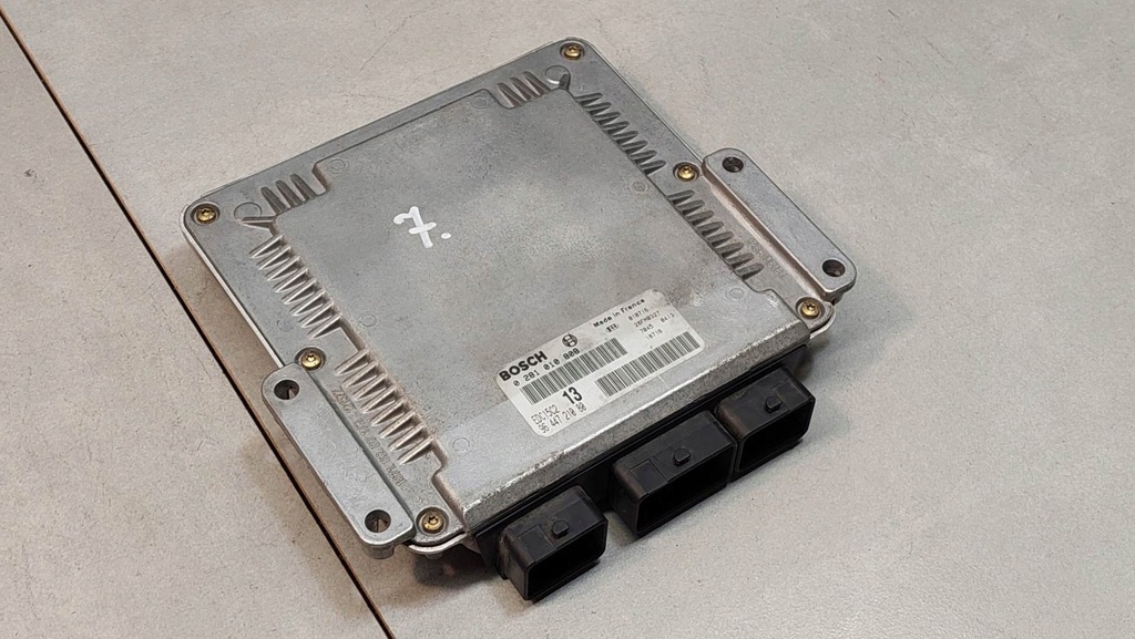 фото №5, Блок управления двигателя citroen c5 i 2.0 hdi 0281010808