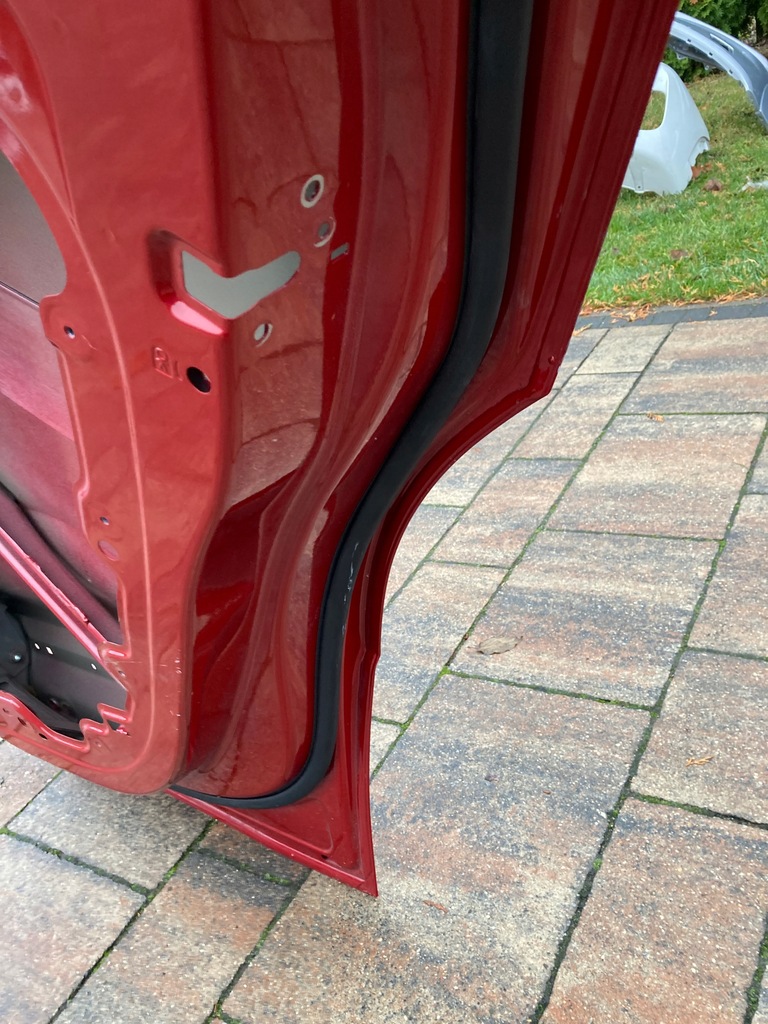 фото №8, Volvo xc40 двері праве задні