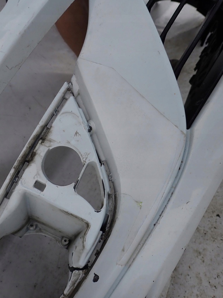 Renault megane iv 4 16-20 бампер перед передній spr pdc Ціна