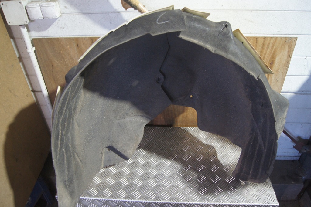 фото №5, Подкрылок левый задняя range rover vogue iv l405