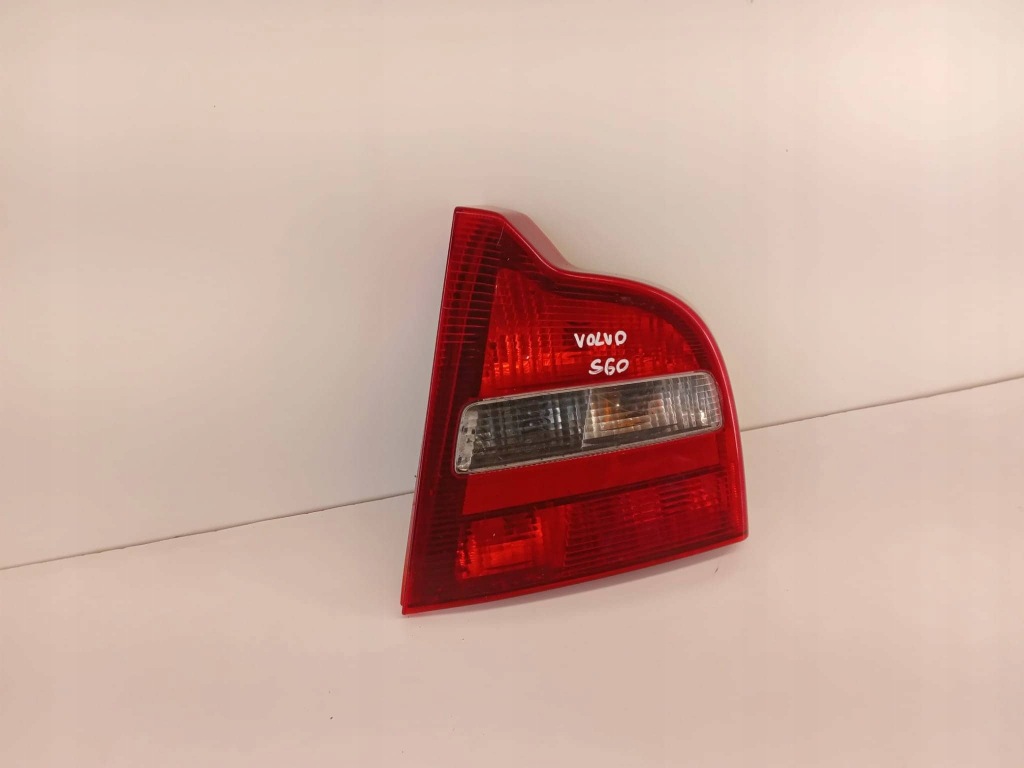 фото №2, Volvo s80 лампа права задня задня