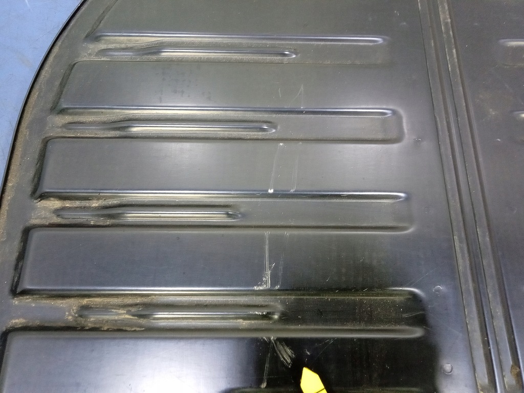 фото №5, Golf iv bora kombi защита колеса запасного