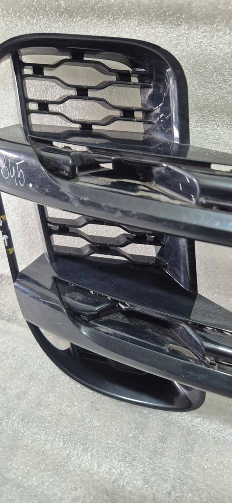 фото №2, Решётка правая бампера перед land rover evoque ii