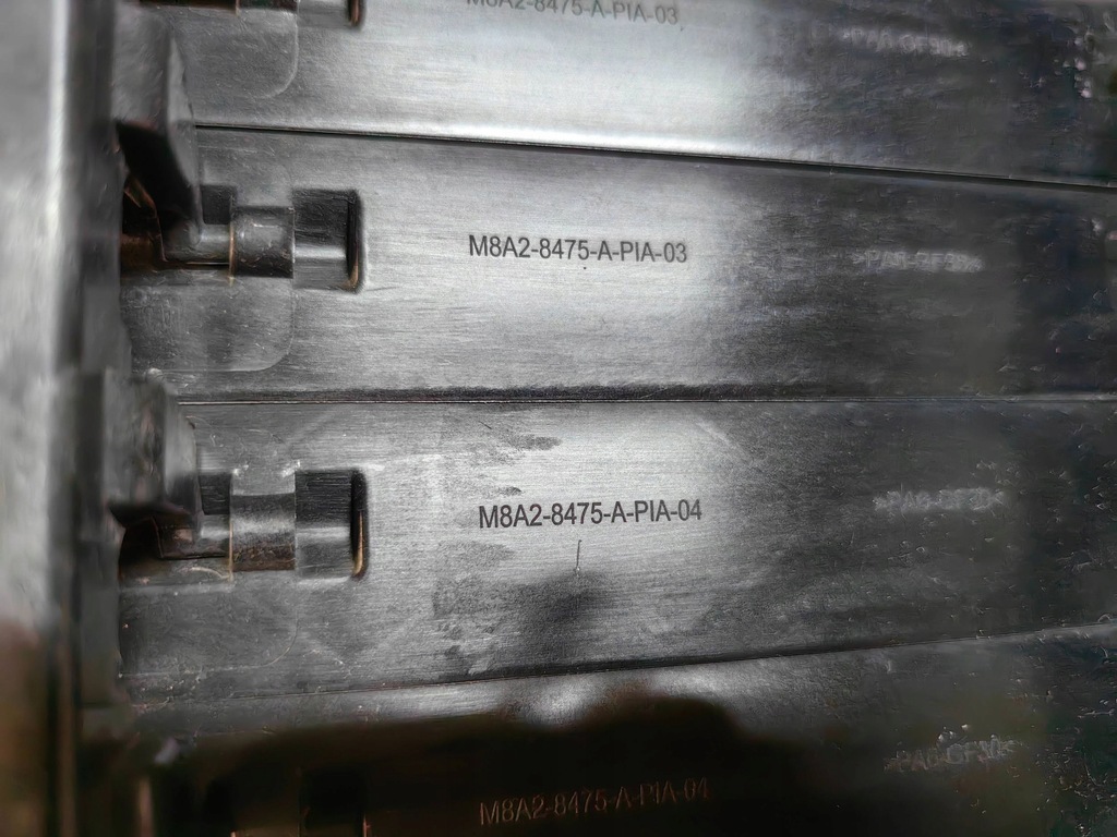 фото №3, Jaguar f-pace lift, range velar- шторка, жалюзи polecam