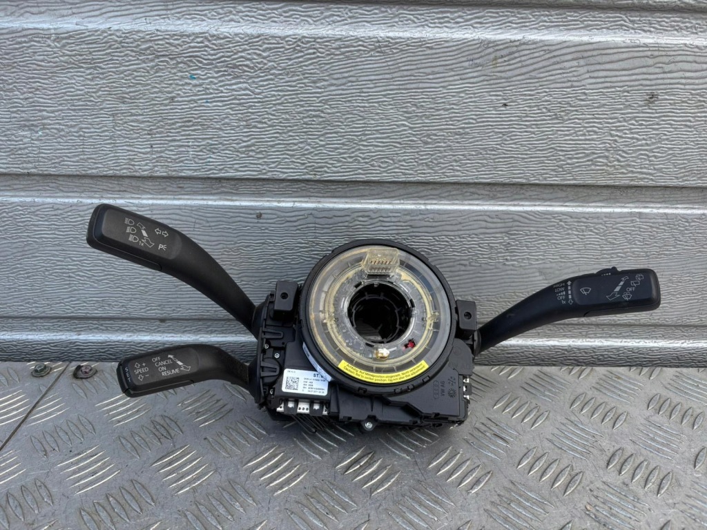 Купити Vw touareg 7p 2 стрічка перемикач підрульовий  стрічка 4h0953568f 7p6953502