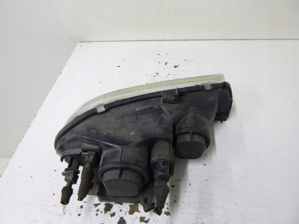 фото №3, Лампа передняя alfa romeo 156 2002r.