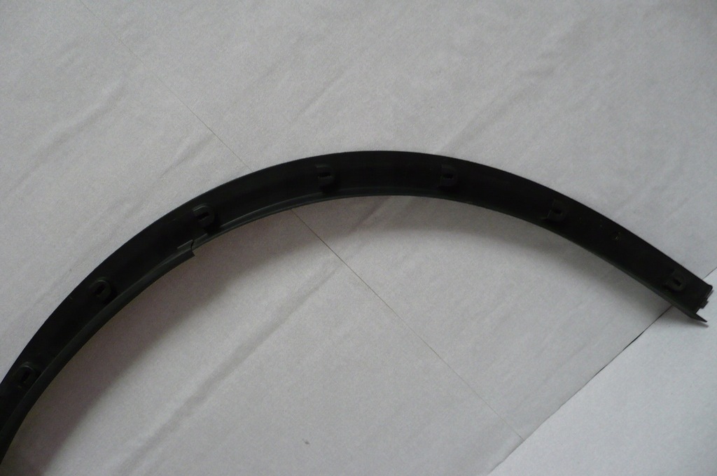 фото №14, Alfa romeo stelvio 2016- молдинг крыла правая перед