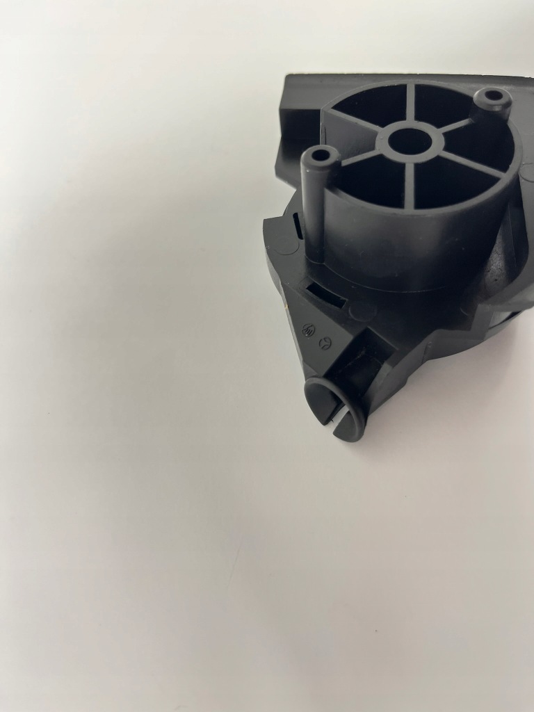 Ручка ручка кронштейн открывания капот крышки двигателя mercedes w140 Киев