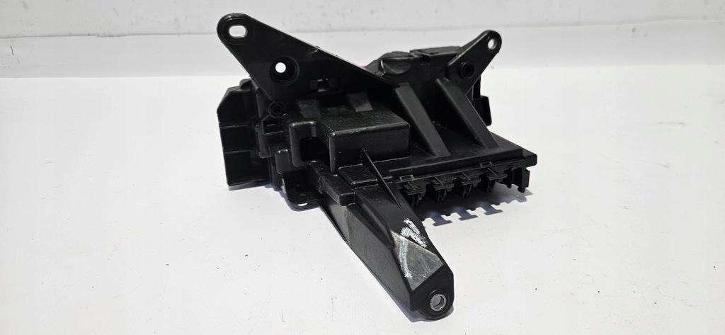 фото №4, Коробка предохранителей mercedes w206 оригинал