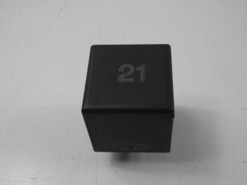 фото №8, Seat toledo i 1l реле модуль 21 191953227a