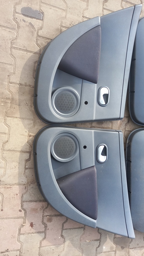 фото №4, Оббивка двері renault clio 1.1b 07r hb