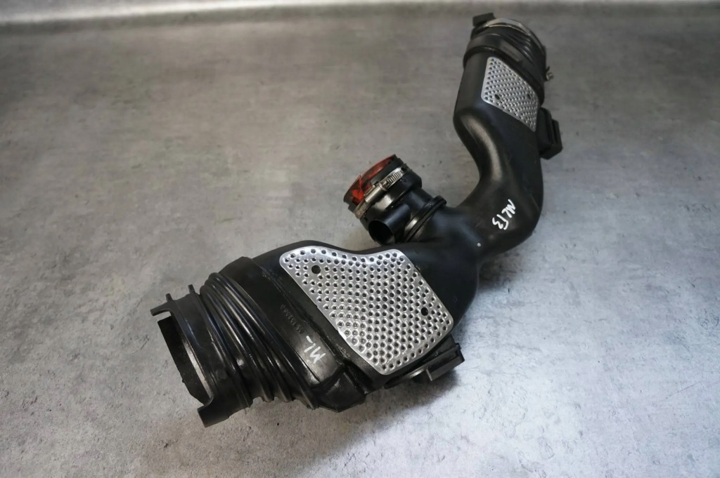 Труба витратомір повітрозабірник повітря mercedes ml gl 3.0cdi a6420943497 w164 Недорого