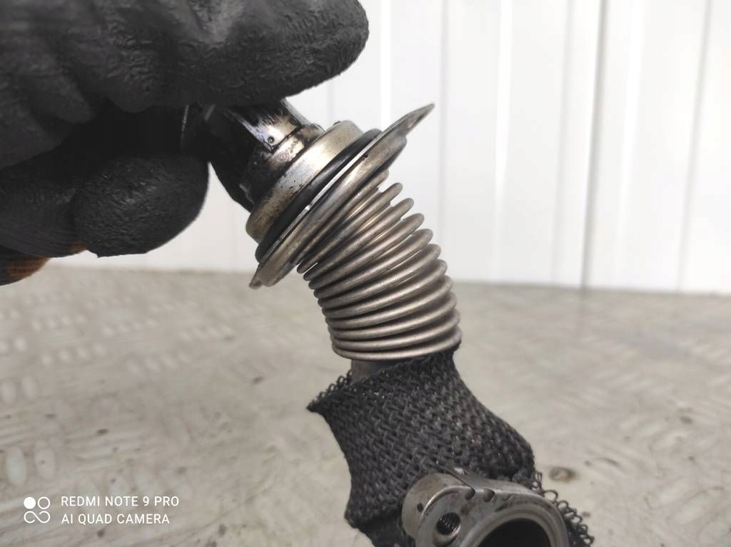 Трубка egr ford kuga mk1 ford mondeo mk4 ford s-max 2.0 tdci 9687200880 Оригінал