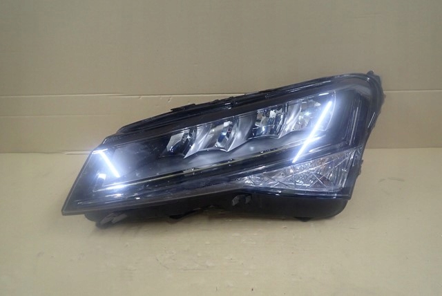 фото №1, Лампа левая левый full led skoda superb iii 3 lift