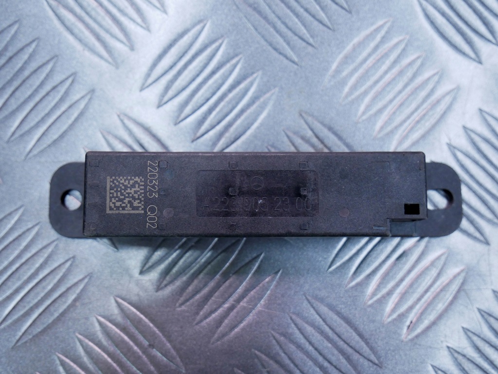фото №1, Модуль антенна keyless entry a2239052300 mercedes s w223