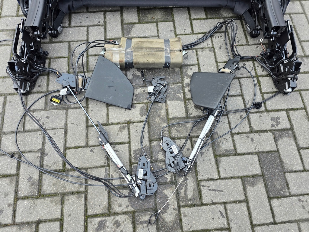 фото №5, Maserati granturismo m145 grancabrio крыша