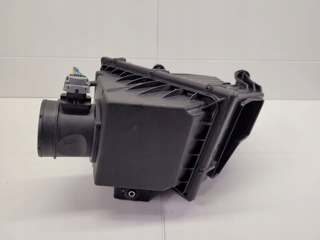 фото №1, Корпус фильтра воздуха land rover range rover evoque facelift 2018