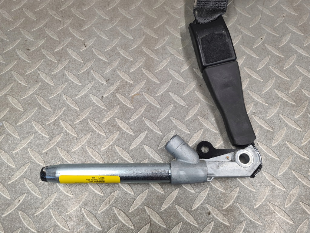 фото №4, Натяжители ремней перед ремни opel insignia a lift оригинал комплект