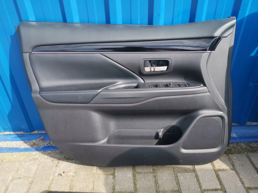 фото №8, Mitsubishi outlander iii lift комплект сидений с обшивки дверей сиденья обшивки