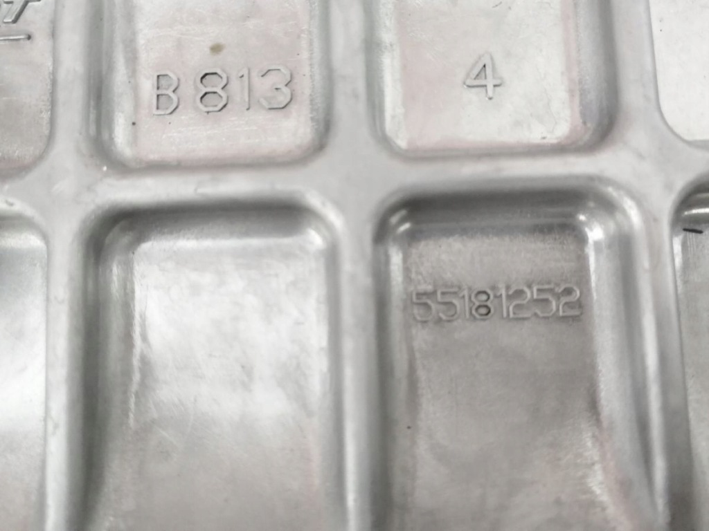 фото №3, Alfa romeo mito giulietta кришка валів головки