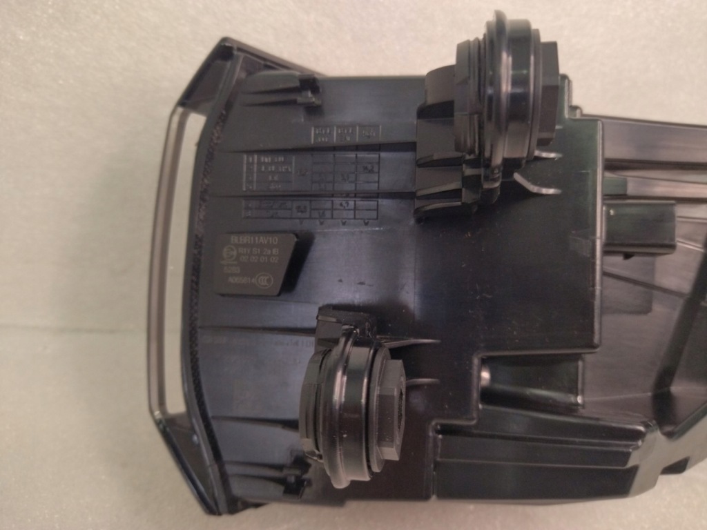 11a945095 оригинальная фара левый задний led vw id4 2021+ Недорого