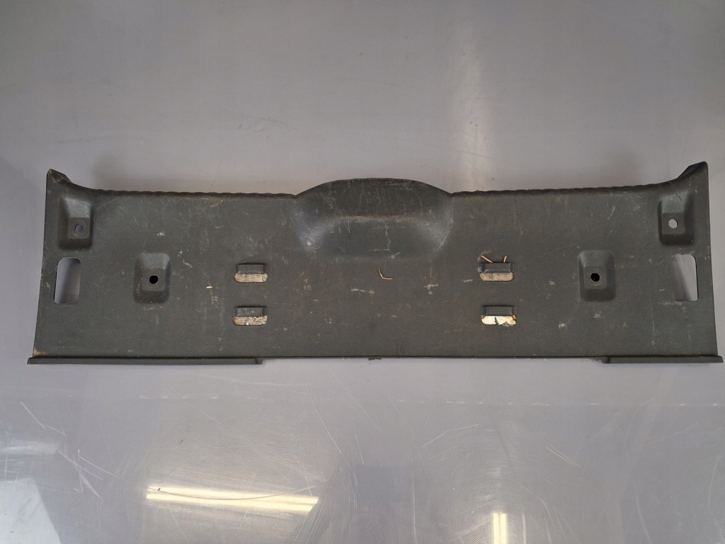 фото №1, Citroen c3 iii захист поріг поперечина задня заднього багажника 9811857577