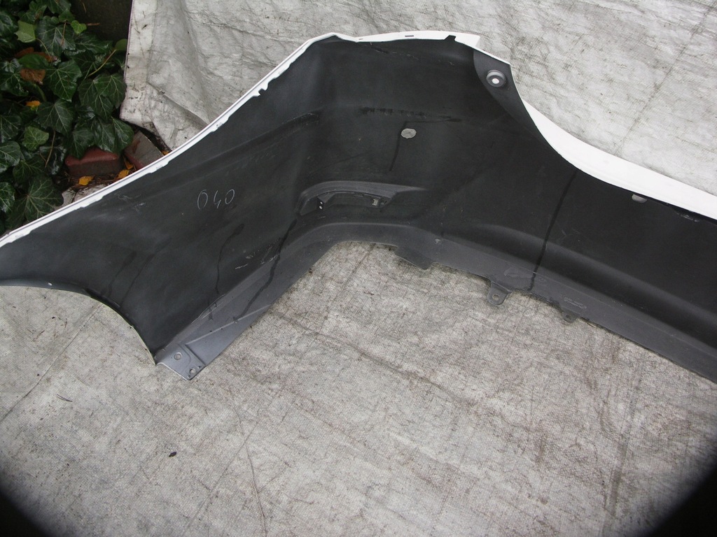 фото №9, Toyota corolla e16 e18 sedan 12 - 18 pdc бампер задний kielce - gliwice