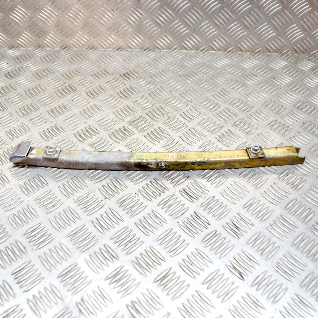 Купити Частини кузов mercedes-benz sl r107 1077201315 13613815 3.8l