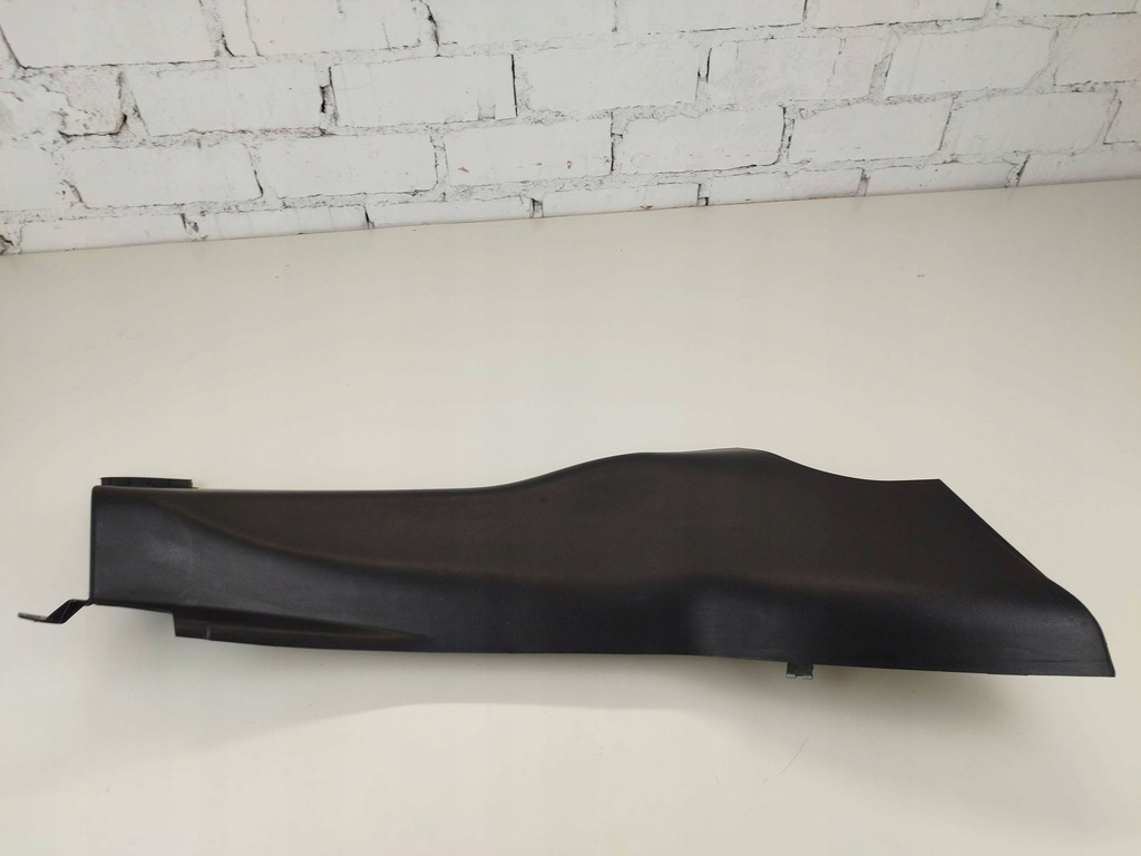 фото №1, Пластик боковой сиденье правая сторона land rover range rover sport l494 l05000